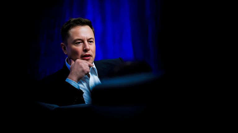 Elon Musk Ungkap 5 Buku yang Membentuk Cara Pikirnya Membangun SpaceX dan Tesla