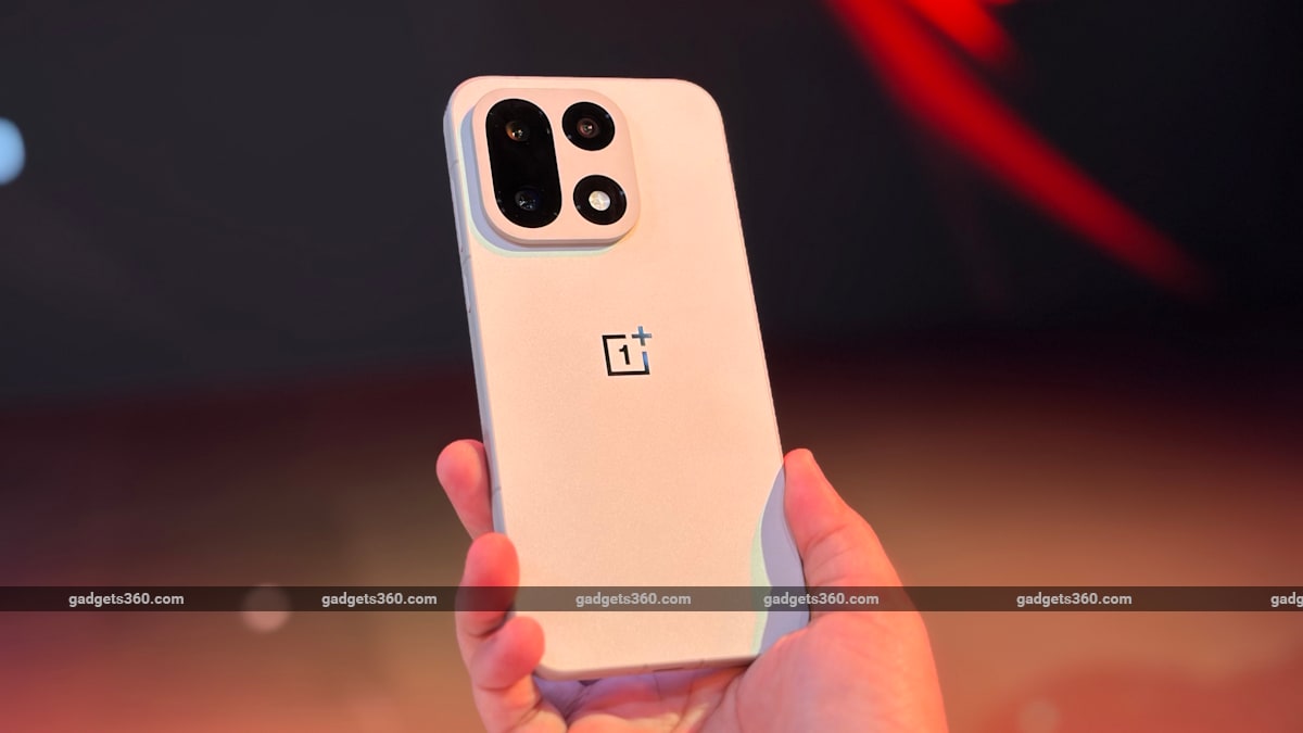 OnePlus 15 Diskon Besar-besaran di Amazon India, Harga Efektif Lebih Murah Jelang Great Freedom Sale