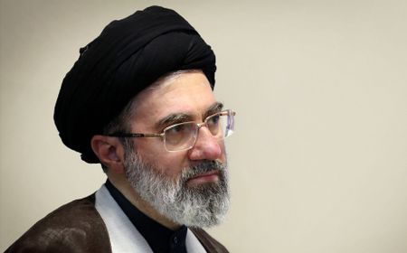 Presiden Pezeshkian Sebut Keberadaan Pemimpin Tertinggi Sumber Kekuatan Iran di Tengah Krisis Komunikasi