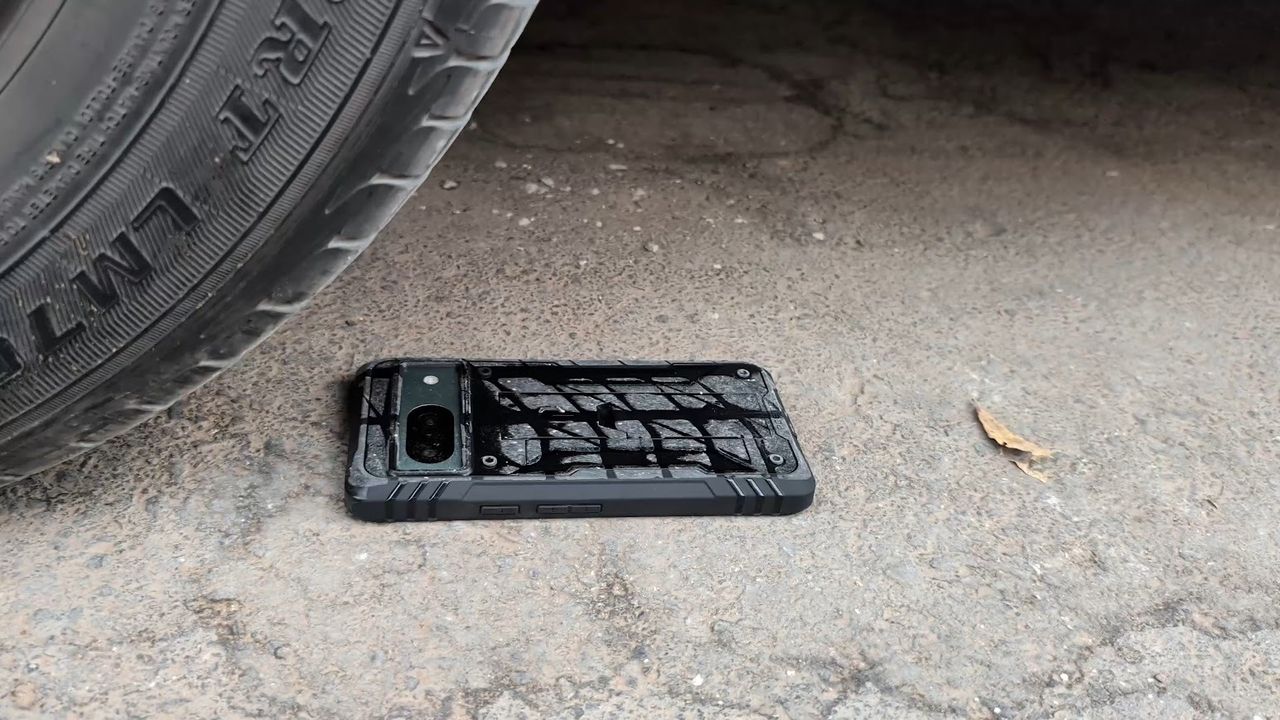 Uji Jatuh Casing Pixel 8: Klaim 