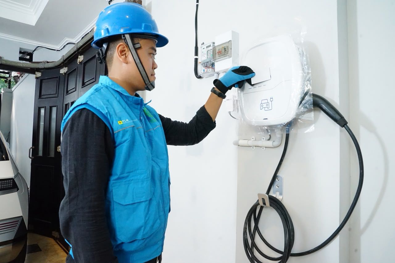 PLN Catat 21.865 Pelanggan Baru Home Charging, Konsumsi Listrik EV Melonjak 93,59%