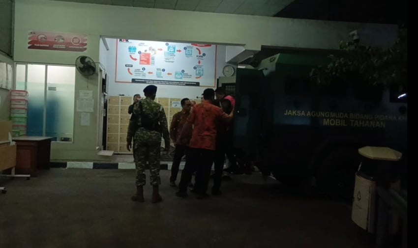 Febrie Adriansyah Kembali ke Rutan KPK Usai 7 Jam Diperiksa Kejagung soal TPPU