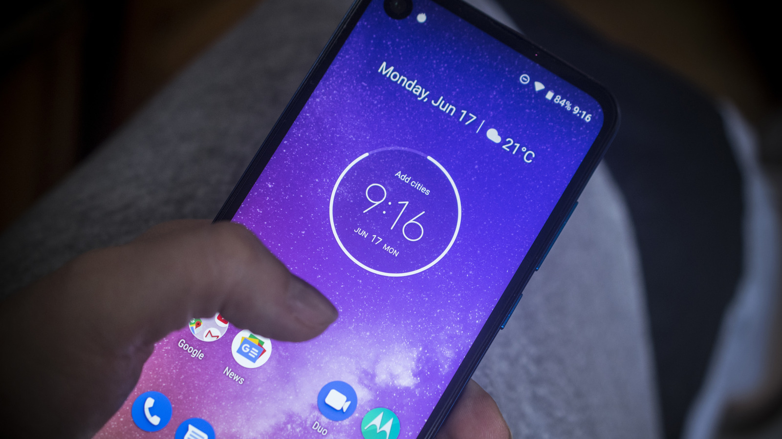 Motorola Bukan Sekadar Ponsel Nostalgia, Ini Lima Keunggulan yang Jarang Diketahui