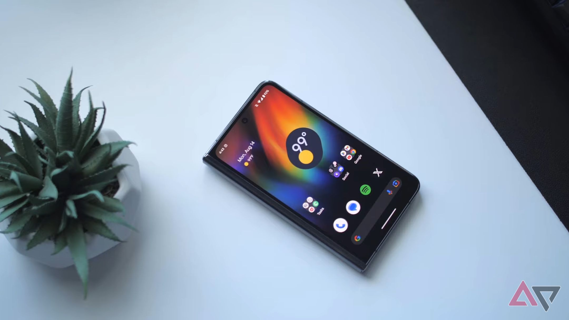 Pixel Fold Turun ke Harga Rp 7,3 Juta, Tawaran Lipat Paling Masuk Akal di Tengah Dominasi Samsung