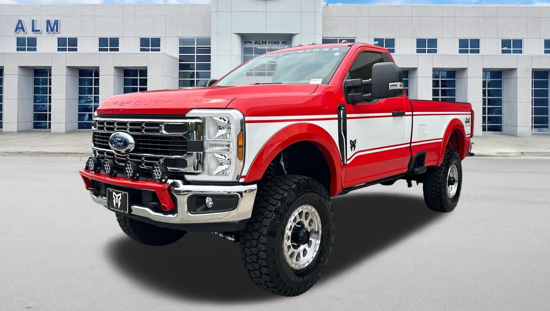 Dealer Ford Ini Jualan Pickup dengan Trik Retro-Fied, Super Duty F-250 Disulap Lawas