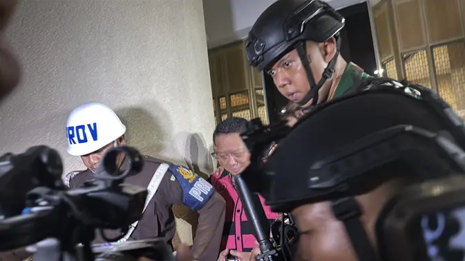 Kejagung Periksa Febrie Adriansyah sebagai Tersangka TPPU Selama Enam Jam, Berkas Penggeledahan Tiga Kota Jadi Kunci
