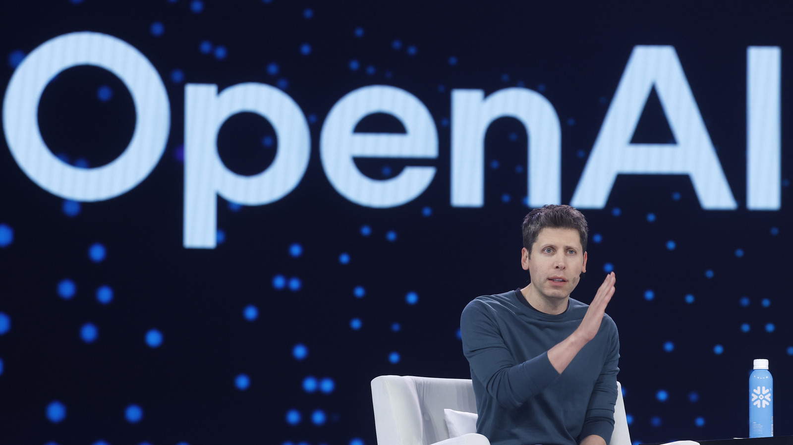 OpenAI Siapkan Speaker Cerdas Berbentuk Cincin, Harga Rp 5 Jutaan