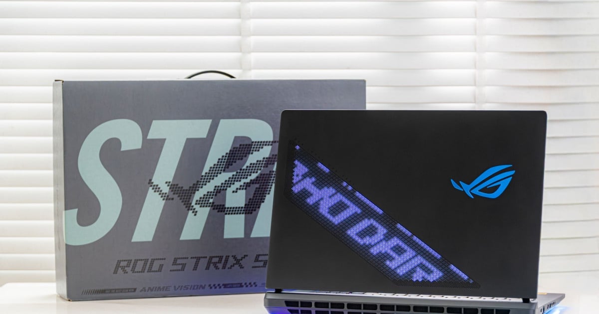 ASUS ROG Strix SCAR 18 2026 Meluncur, Laptop Gaming 320W dengan Layar Mini-LED 4K 240Hz