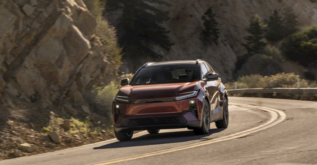 Toyota C-HR EV 2027 Resmi Diumumkan Harganya, Dual Motor AWD 338 HP Jadi Andalan