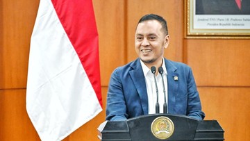 Baleg DPR Segera Bahas RUU Sistem Perbukuan, Willy Aditya Soroti Maraknya Penerbit Gulung Tikar