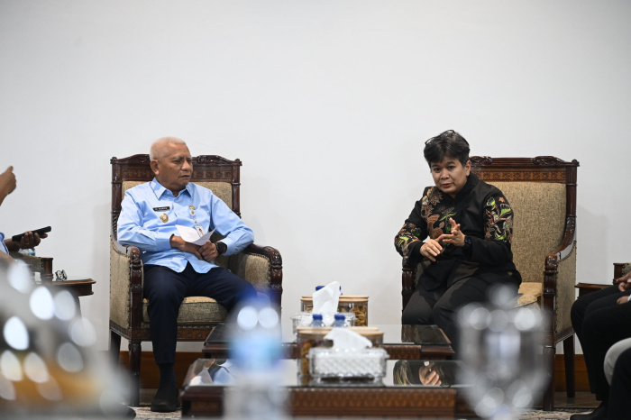 INALUM Targetkan Tanam 500 Hektare di Kawasan Danau Toba Hingga 2026, Wagub Sumut Minta Bantuan Bangun Lab Sekolah