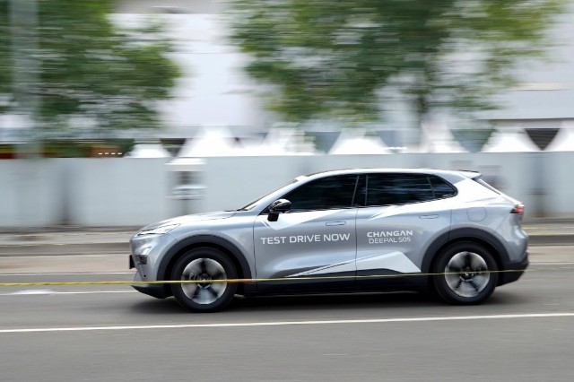 Test Drive Changan Deepal S05 dan Nevo Q05 di GIIAS 2026: Suspensi Empuk, Kabin Senyap, dan Teknologi REEV yang Diuji Langsung Pengunjung