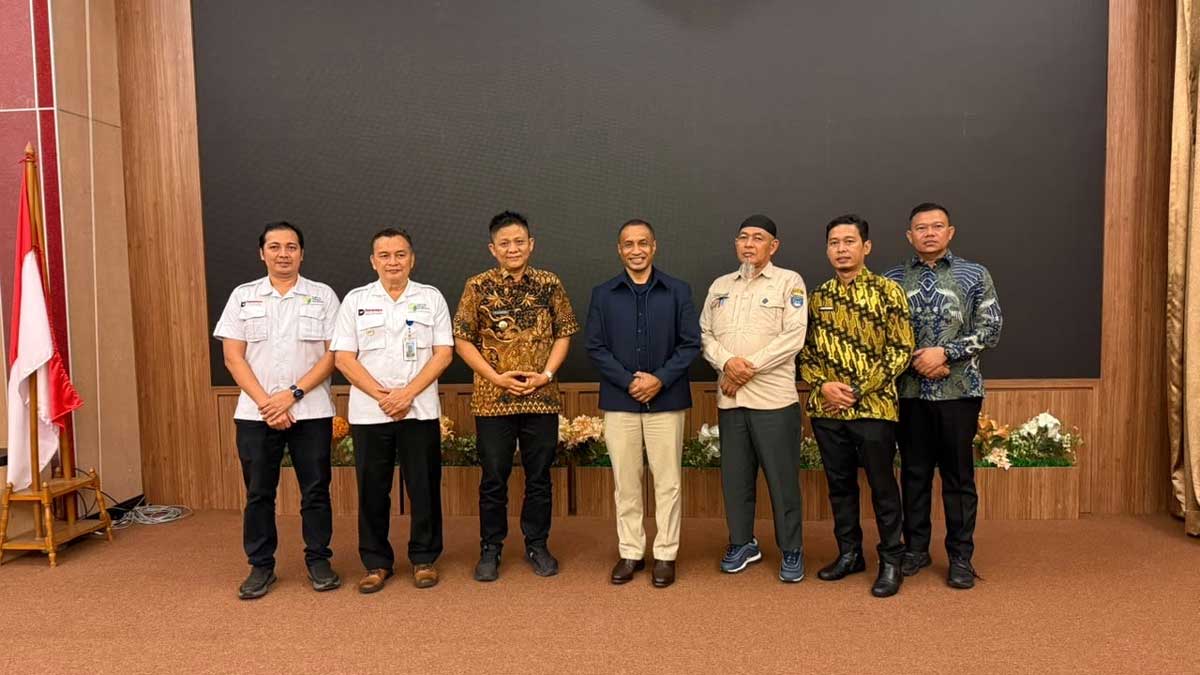 Bupati OKU Timur Temui Bulog dan Agrinas, Lahan KTM Disiapkan untuk Gudang Beras dan RMU