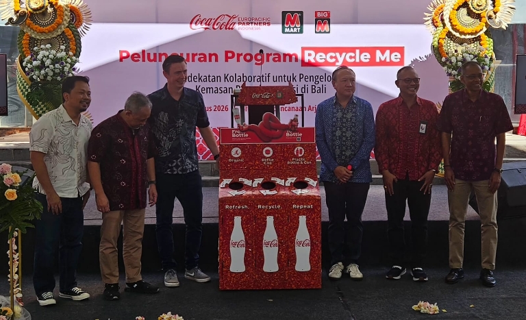 20 Drop Box Botol Plastik PET Tersebar di Gerai M Mart Bali, Target Kurangi 17 Persen Sampah Plastik