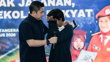 Seskab Teddy Dorong Anak Putus Sekolah Kembali ke Sekolah Rakyat, Ini Target Pemerintah
