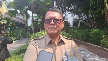 Dishub DKI Kerahkan Petugas Atur Lalu Lintas Manual di Titik Macet Usai Kebakaran Bapenda Ganggu SPLL