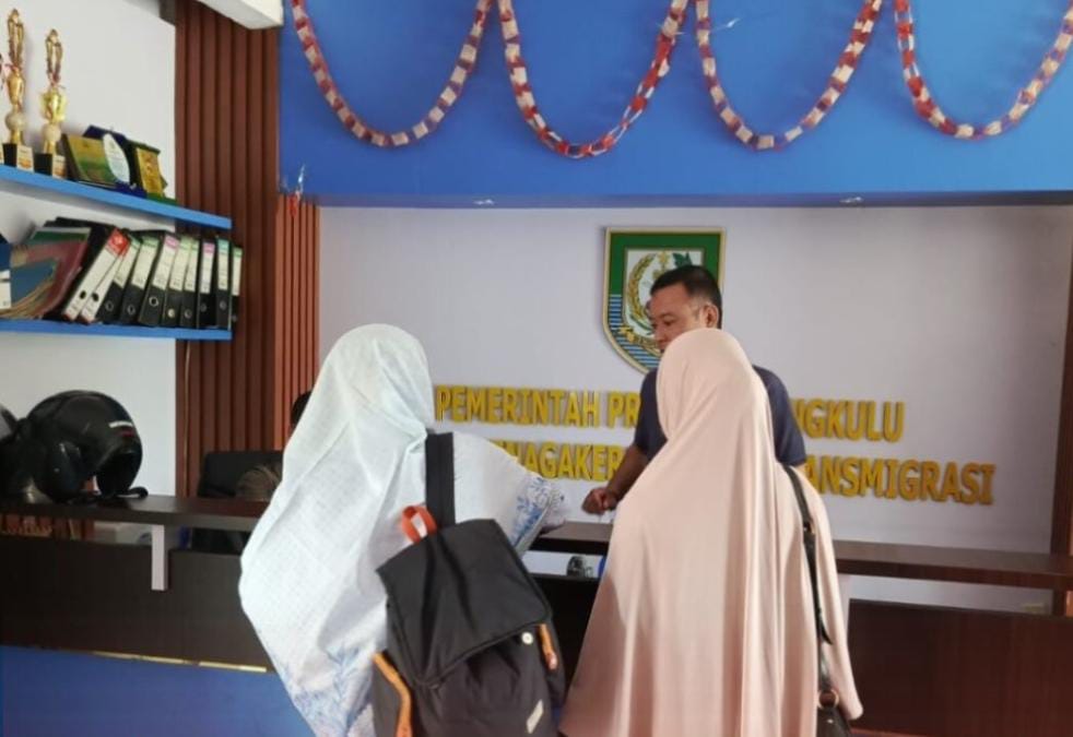 3 Guru SDIT Rabbani Kota Bengkulu Dilaporkan ke Disnakertrans Usai Dipecat Tanpa Pesangon dan BPJS, Masa Bakti Capai 30 Tahun