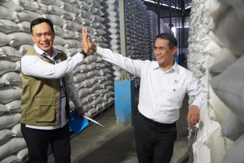 Bapanas Naikkan Margin Fee Bulog Jadi 7 Persen, Penyerapan Gabah Petani Tembus 3,5 Juta Ton