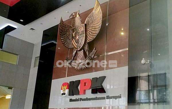KPK Geledah Rumah Sekretaris DPRD Kota Bengkulu dan Kadis Ketahanan Pangan, Sita Dokumen dan Barang Elektronik
