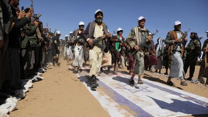 Konflik Yaman Kian Memanas, Houthi Gempur Kamp Militer di Marib, Puluhan Tentara Pemerintah Jadi Korban