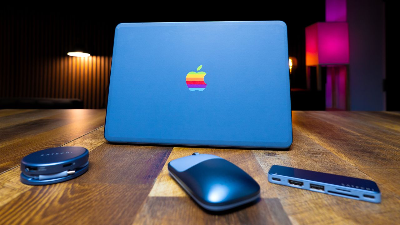 Review Aksesori Satechi untuk MacBook Neo: Dua Produk Ini Layak Masuk Tas Laptop Anda