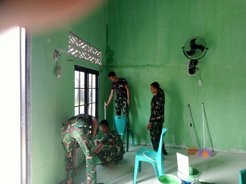 TMMD ke-129 Kodim 0418 Palembang Rampungkan Mushola Baitul Maghfurin, 10 Personel Dikerahkan untuk Finishing