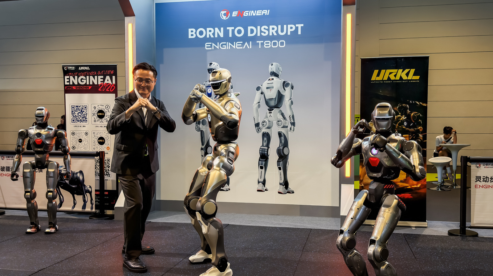9 Gadget China Paling Inovatif 2025, dari Robot AI Hingga HP Layar Ganda
