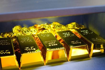 Harga Emas Dunia Masih Perkasa, PSAB dan ARCI Pimpin Penguatan Saham Emiten Emas