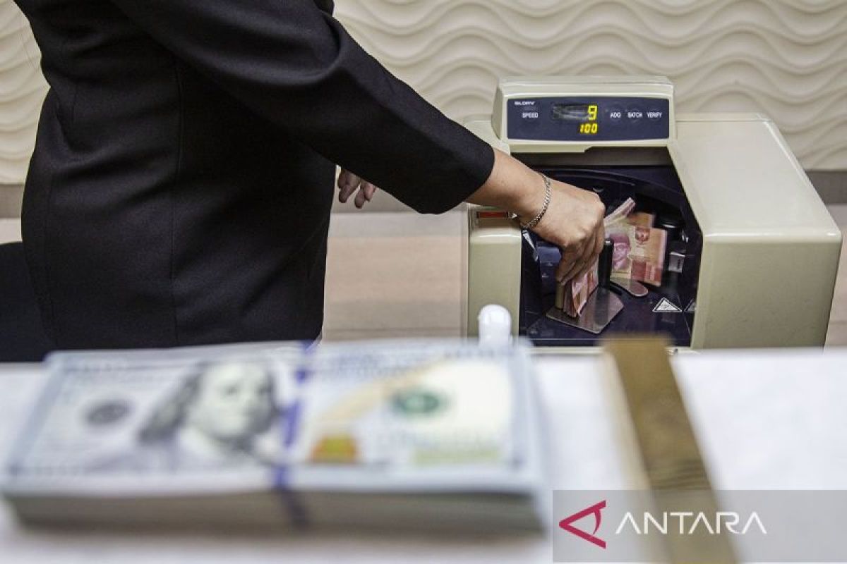 Rupiah Menguat 87 Poin ke Rp 17.810 per Dolar AS, Cadangan Devisa Masih Jadi Penopang Utama
