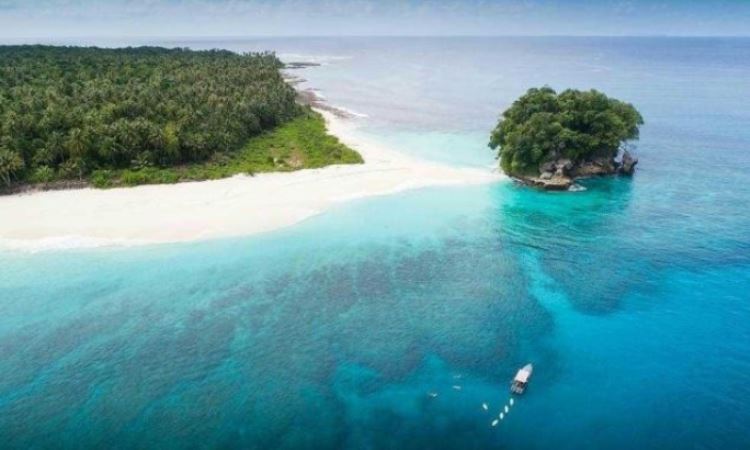 Target 1.500 Wisman ke Simeulue pada 2026, Dinas Pariwisata Andalkan Ombak untuk Tarik Peselancar Asing