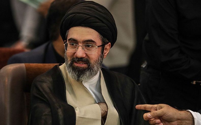 Presiden Iran Sebut Pemimpin Tertinggi Khamenei Sehat Total, Tekankan Persatuan Usai Pertemuan 7 Jam