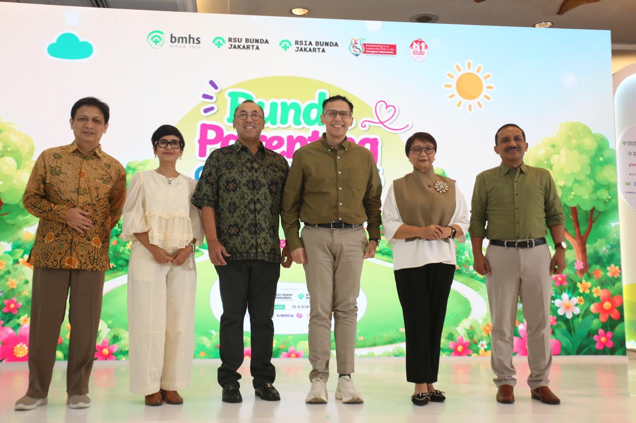 Panduan Parenting untuk Ibu Muda: Dukung Tumbuh Kembang Anak dari 1000 Hari Pertama Kehidupan