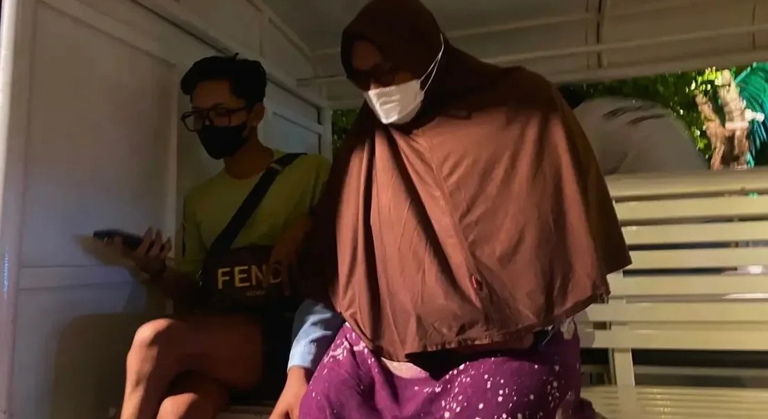Satpol PP-WH Banda Aceh Amankan Pria Berpakaian Wanita di Warkop Jaya Baru, 1 Orang Jalani Tes HIV dan Sifilis