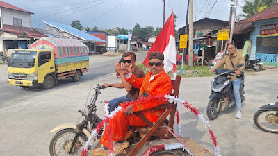Zainal Abidin Daftar Cawana Alam Pauh Duo Solok Selatan Diarak Pendukung Naik Becak di Hari Terakhir