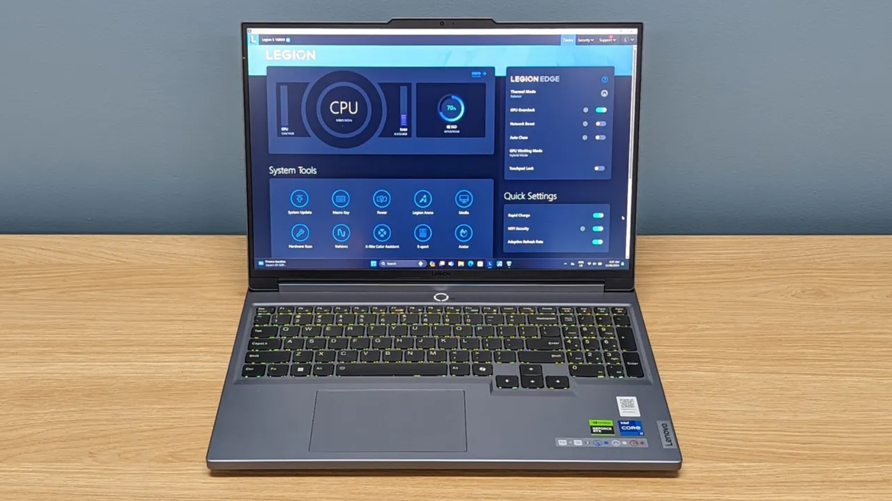 Lenovo Legion 5i Turun Harga Rp 24 Jutaan, Layar OLED 165Hz dan RTX 5060 untuk Kerja Kreatif