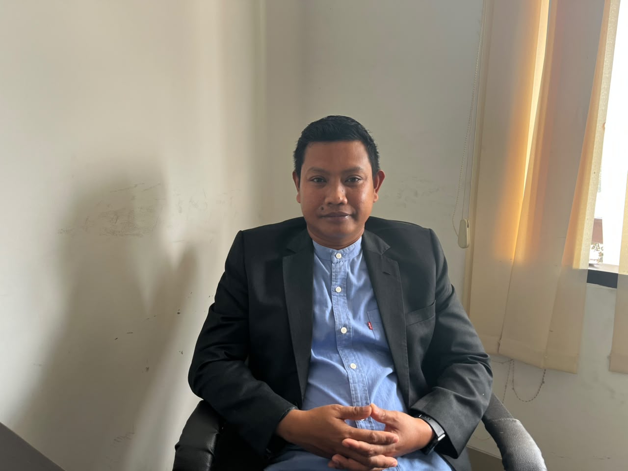 Kisah Safrudin, dari Sales Mobil hingga Pimpin Komisi I DPRD Lombok Timur yang Setia Ngajar dan Belanja ke Pasar