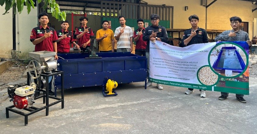 Tim UNS Serahkan Mesin Pengering Gabah 300 Kg dan Website Penjualan untuk UMKM Putra Nasida di Kebumen