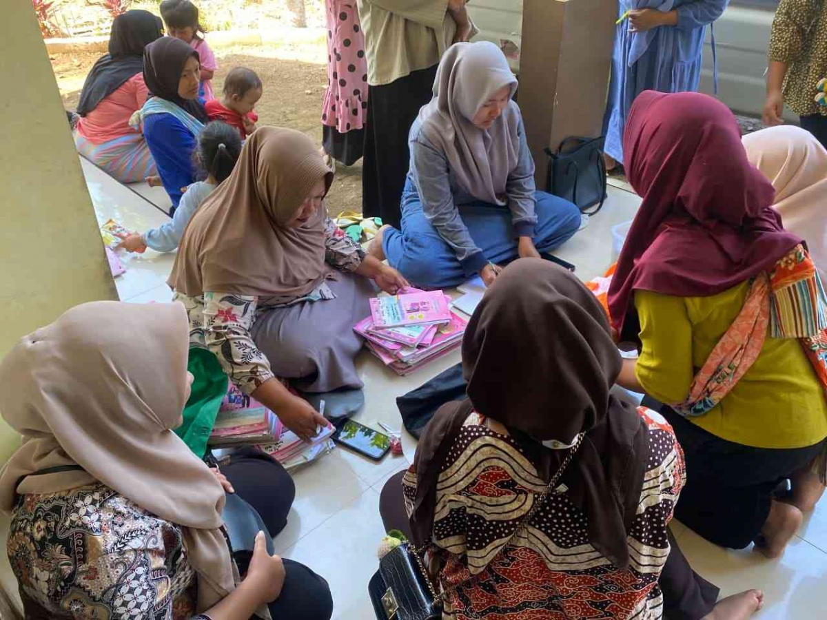 Posyandu Desa Kemiri Jember: Mahasiswa KKN Bantu Pantau Tumbuh Kembang Balita
