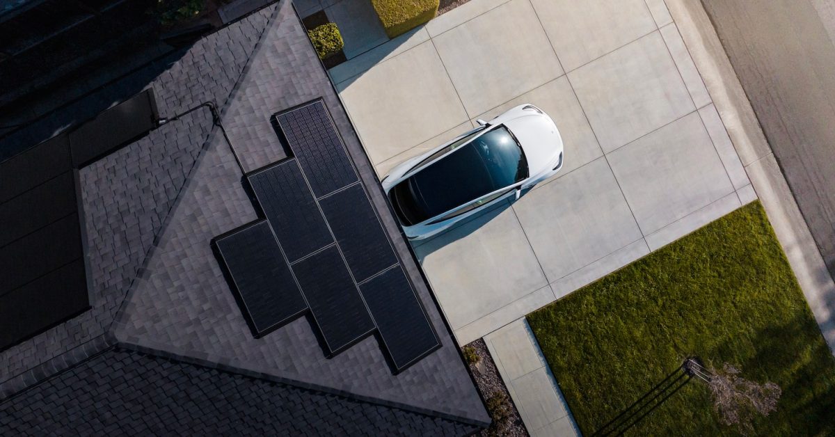 Tesla Siap Bangun Pabrik Sel Surya Rp 161 Triliun di Texas, Target Produksi 100 GW