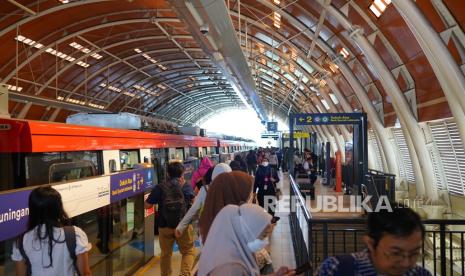 KAI Beri Diskon Tiket 17 Persen dan Tarif Rp8 untuk LRT dan KRL di Promo Spesial 17-8-2026