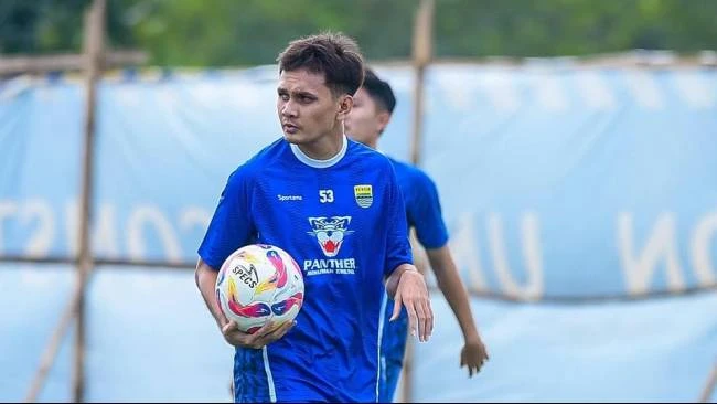 Persib Bandung Pinjamkan Hamra Hehanussa ke Garudayaksa FC demi Menit Bermain Reguler