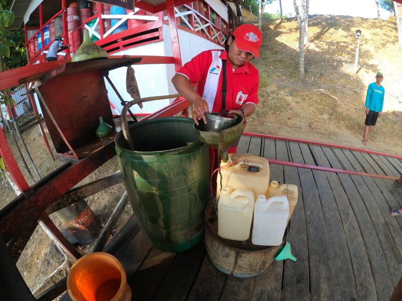 Debit Sungai Mahakam Turun Drastis, Pertamina Jamin BBM di Mahakam Ulu Tak Putus