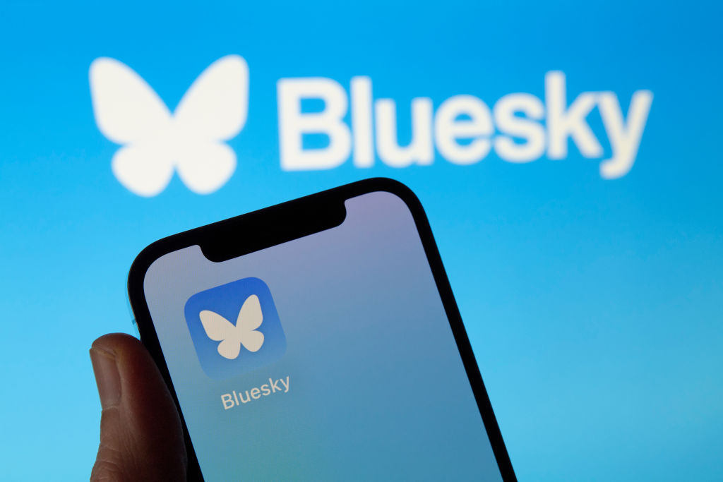 Pengguna Aplikasi Bluesky Terus Menurun, Fokus Perusahaan Bergeser ke Protokol AT Proto