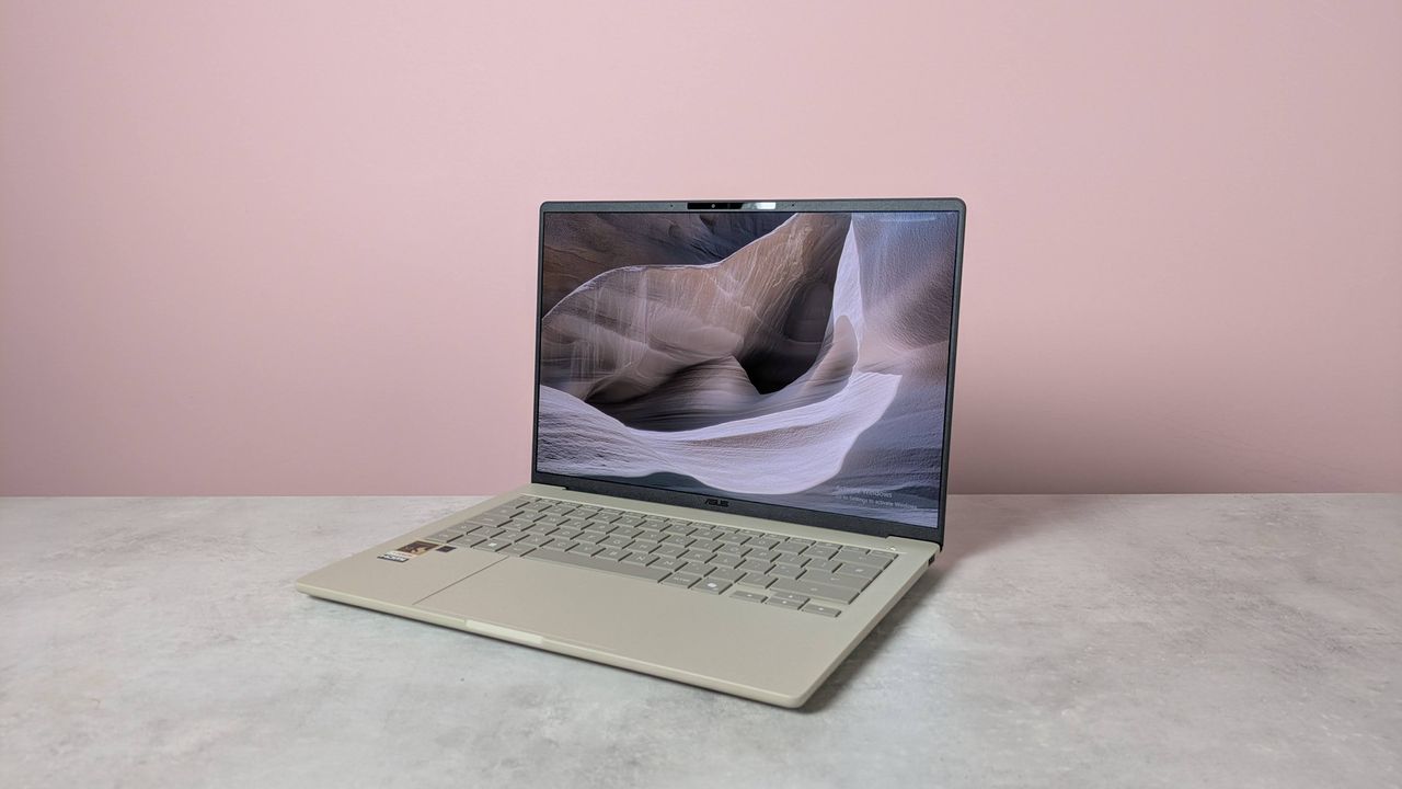 Asus Zenbook A14 Turun Harga Jadi Rp 11,9 Juta, Baterai 28 Jam untuk Laptop Ultra-Ringan