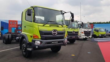 Mekanik dan Pengemudi Bus Truk Dinilai 