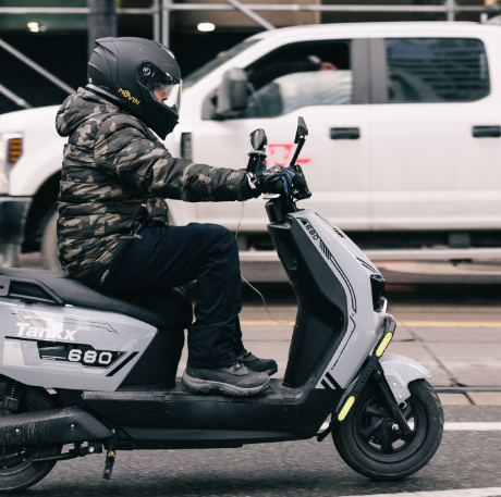 Polytron Fox 200 hingga Volta S1: 6 Motor Listrik Murah 2026 untuk Harian, Baterai Lithium dan Jarak Tempuh 80 Km