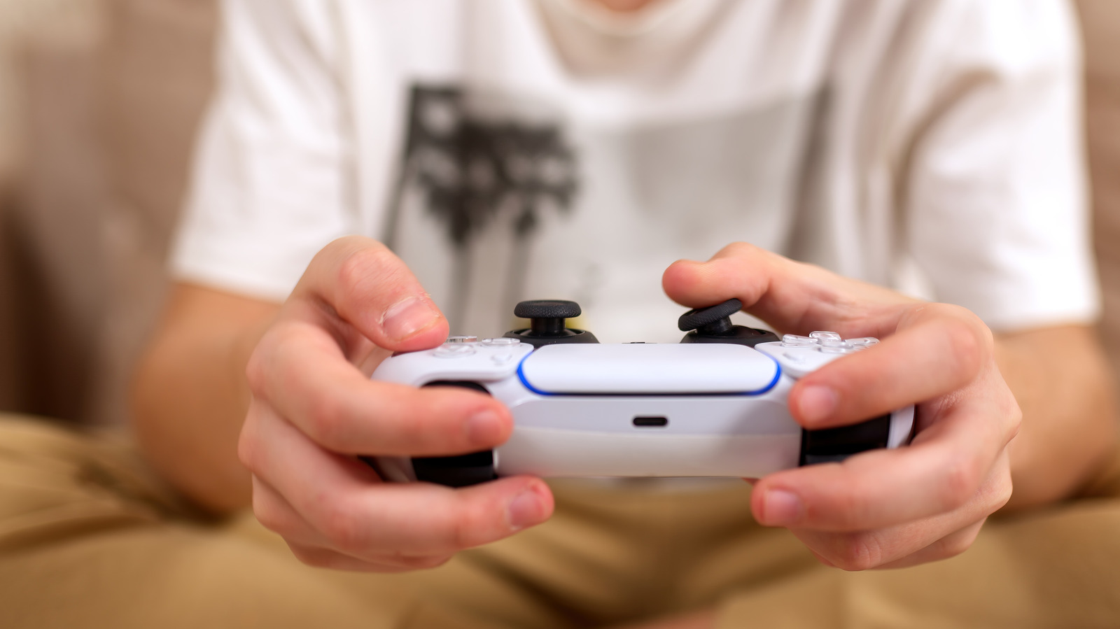 Cara Mengatasi Stick Drift di Controller PS5 dan Xbox, Bersihkan Dulu Sebelum Beli Baru