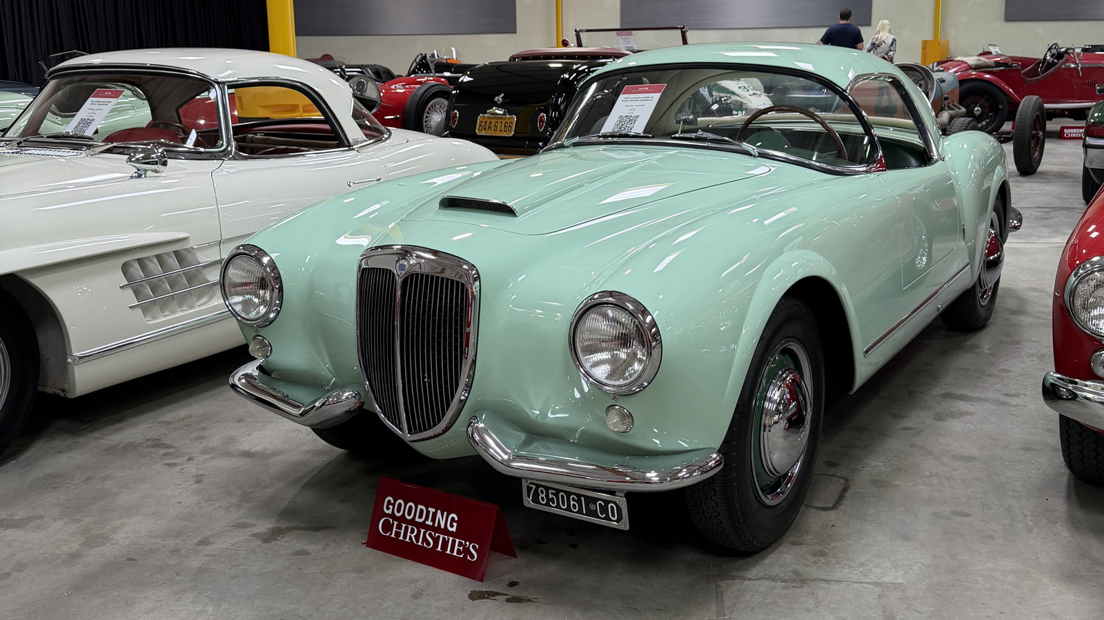 Lancia Aurelia B24S Spider America 1955 Lelang di Monterey, Cat Asli Verde Acquamarina Jadi Daya Tarik Utama