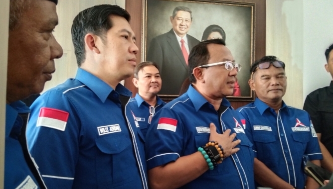 27 DPC Serempak Antar Anton Suratto Daftar Ketua Demokrat Jabar, Target Aklamasi di Musda VI