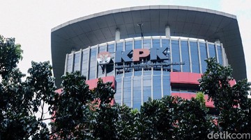 KPK Periksa Anggota DPRD DKI Bebizie Terkait Aliran Dana Gratifikasi Tambang Rita Widyasari